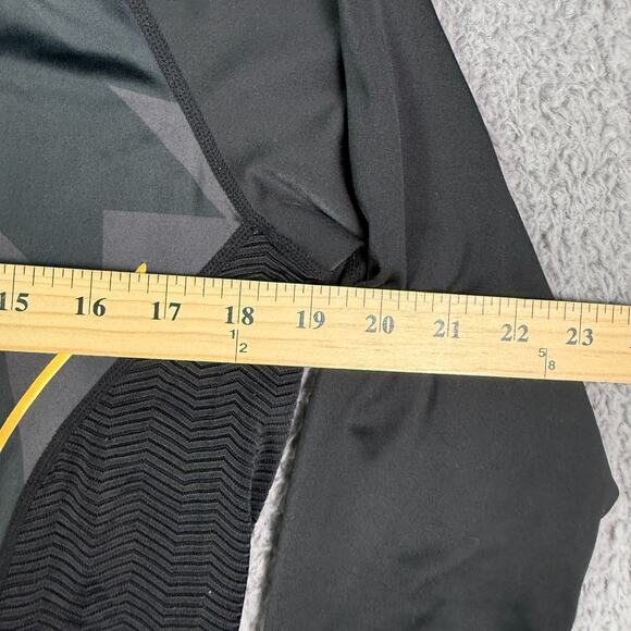 Venum Performance Rashguard Shirt Mens XL Black Long Sleeve Jiu Jitsu MMA - Picture 10 of 12